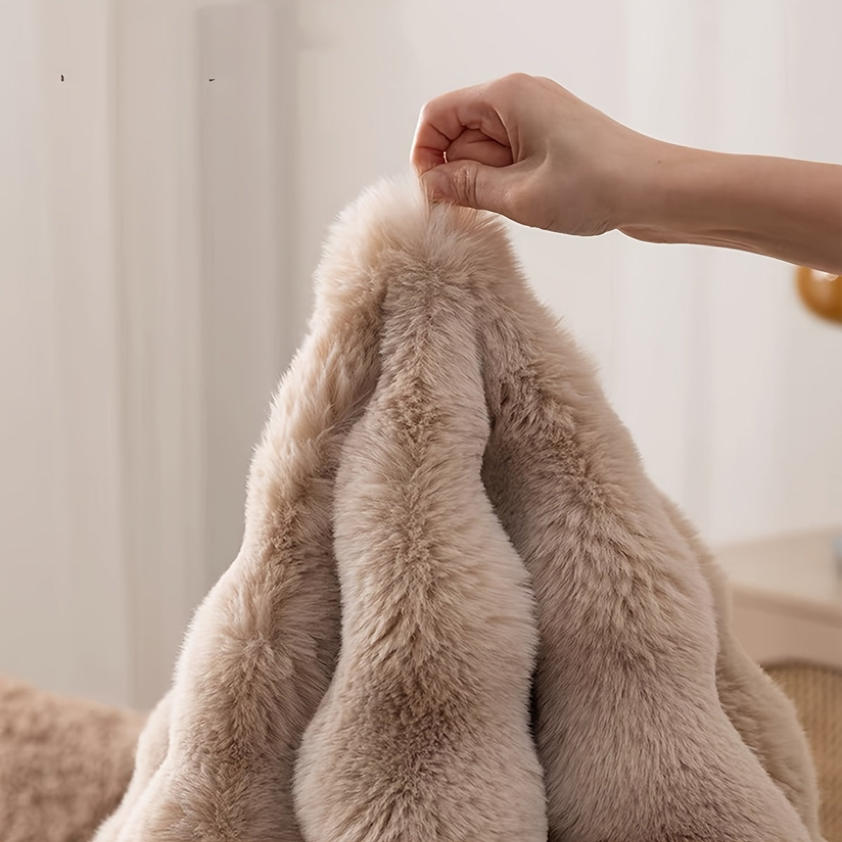 Round Bubble Plush Rug – view 6