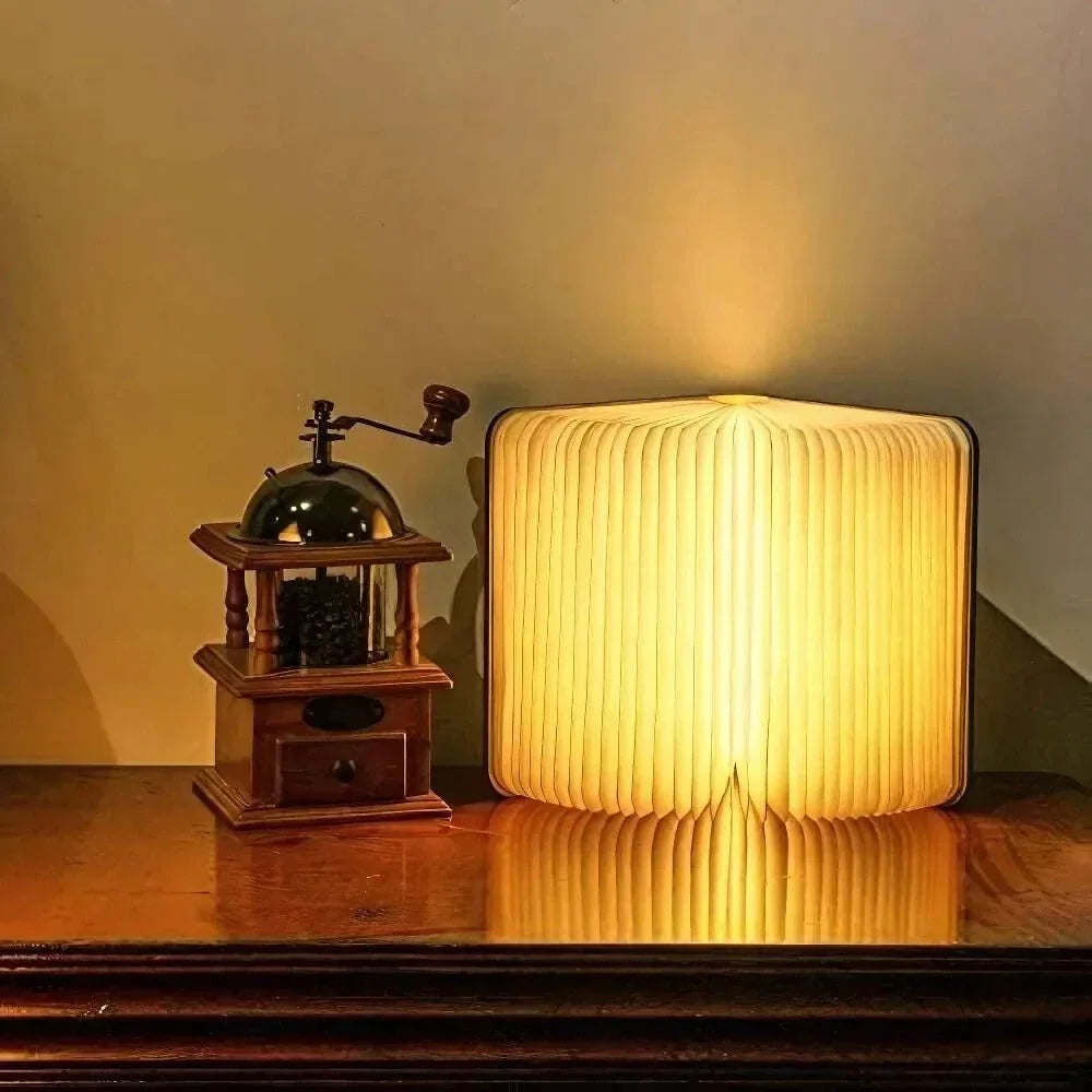 Foldable Book Lamp – view 2