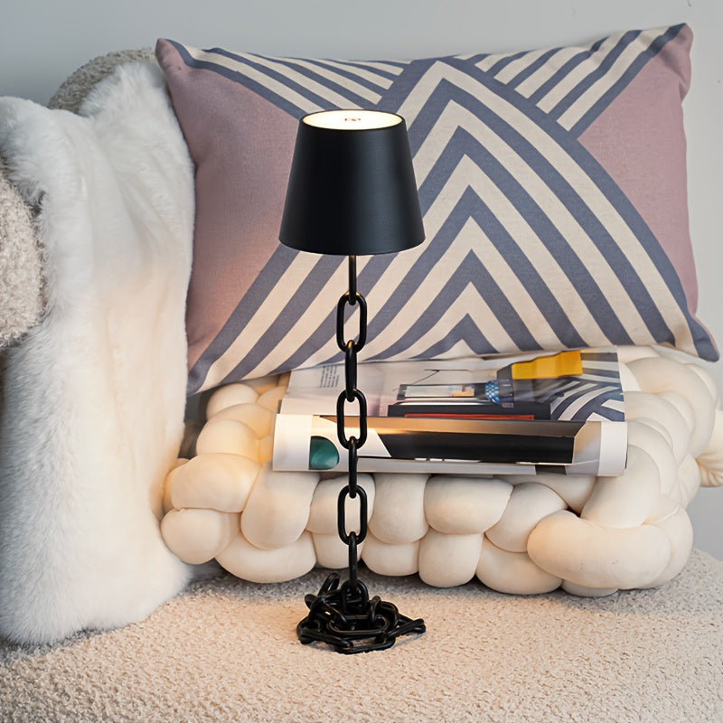 Black Chain-Link Table Lamp – view 4