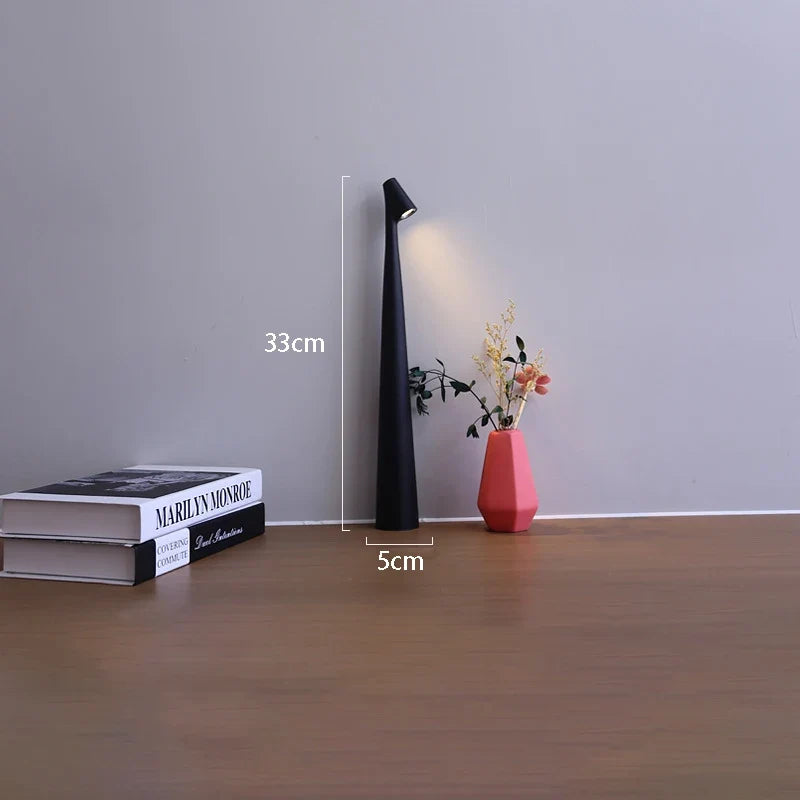 Cordless Table Lamp – Black / Adjustable